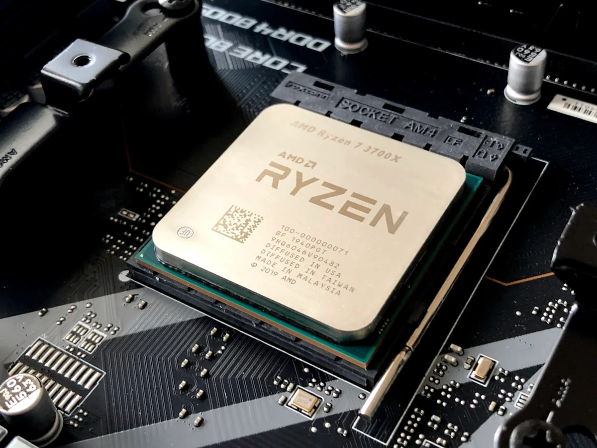 Dynamiq Aurora SSD
